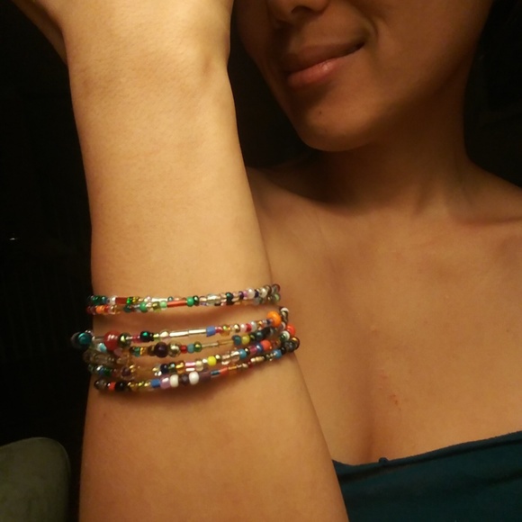 Bracelets - Picture 7 of 8